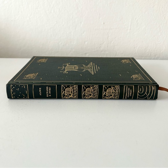 1938 Alone by Richard E. Byrd International Collectors Library Hardcover Vintage - Picture 3 of 11